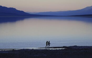 Panorama-Danau-Purba-Muncul-Lagi-di-Lembah-Death-Valley-4