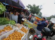 Sekda Kota Bandung Tegaskan Jam Operasional Pasar Tumpah Sampai Pukul 06.00 WIB