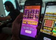Siapa Inisial T yang Disebut Pengendali Judi Online yang Kebal Hukum?