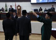Pj Gubernur A Damenta Hadiri Rapat Paripurna Pengucapan Sumpah/Janji PAW Anggota DPRD Provinsi Banten