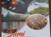 Buku Bumi Lambung Mangkurat – Bentangan Zamrud terbit di HPN 2025 Kalsel