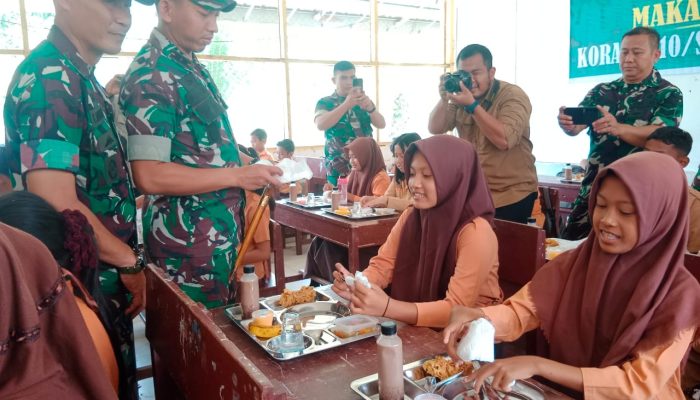 Dapat Makanan Bergizi Gratis, Pelajar di Serdang Bedagai Ucap Terima Kasih pada Prabowo Subianto