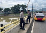 Antisipasi Bencana Alam dan Banjir Sat Samapta Polres Banjar Patroli Bantaran Sungai Citanduy