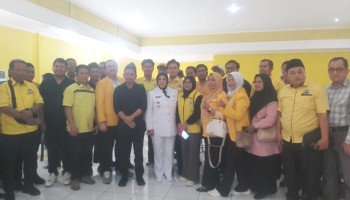 Wabup Tangerang Hj intan Disambut Ratusan Kader Golkar