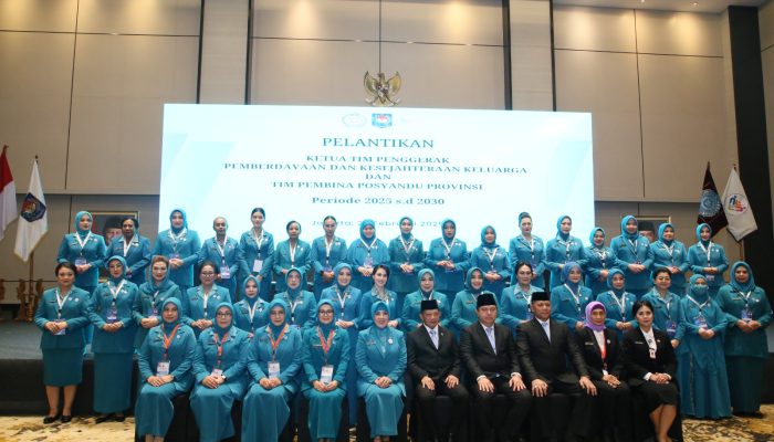 Tinawati Andra Soni Dilantik Tri Tito Karnavian Sebagai Ketua TP PKK dan Pembina Posyandu Provinsi Banten