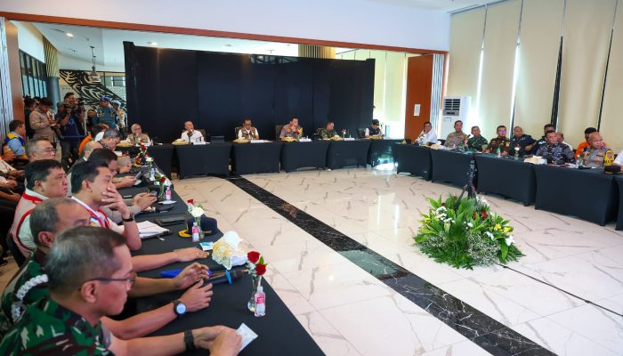 Gubernur Banten Andra Soni Hadiri Rapat Kesiapan Pelayanan Arus Mudik Lebaran 2025
