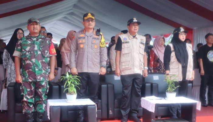 Kapolresta Tangerang Ikuti Pelepasan  Mudik Gratis Bersama Bupati dan Wakil Bupati