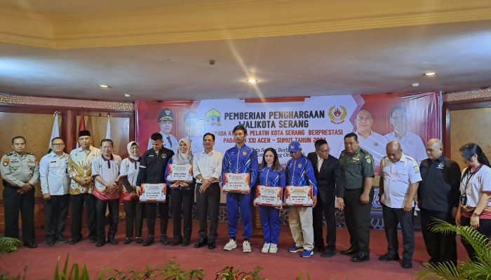 Kolaborasi Koni dan Disparpora Kota Serang Berikan Penghargaan Uang Kadedeuh untuk 32 Atlet dan Pelatih