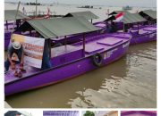 Maesyal Serahkan Bantuan 11 Unit Kapal Kepada Nelayan Mauk