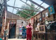 Rumah Diterjang Angin Puting Beliung, Emak-Emak di Sergai Trauma dan Kehilangan Tempat Tinggal