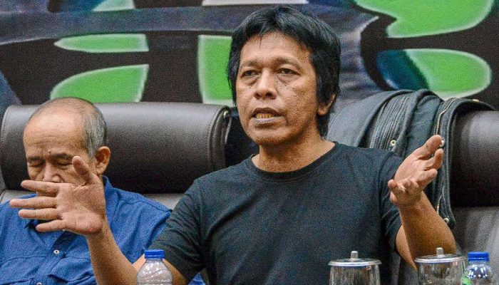 Ke Mana Larinya Dana 5% Driver Ojol? Adian Napitupulu Bongkar Dugaan Ketidakjelasan!