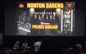 Kapolres Banjar Nobar Film Sayap Sayap Patah 2 Bersama Mahasiswa Dan Masyarakat