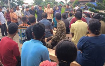 Sambutan Histeris Warnai Kunjungan Wabup Sergai ke Lokasi Bencana Puting Beliung