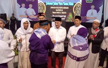 Wagub Banten Lepas Keberangkatan Jamaah Haji Kloter JKG 23 Asal Kota Serang