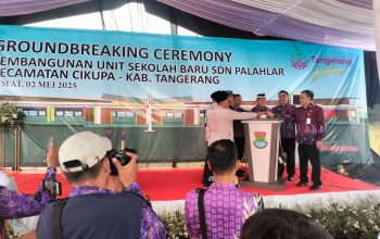 Wakili Bupati, Sekda Ground Breaking SDN Palahlar Cikupa
