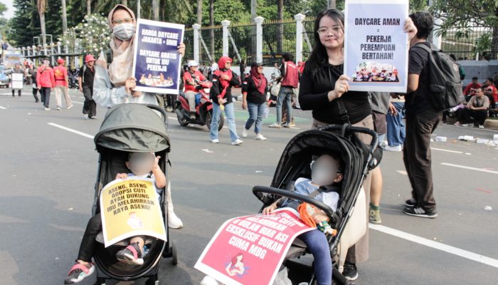 Bawa Balita ke Peringatan May Day di DPR: Negara Harus Hadir untuk Pekerja dengan Beban Ganda