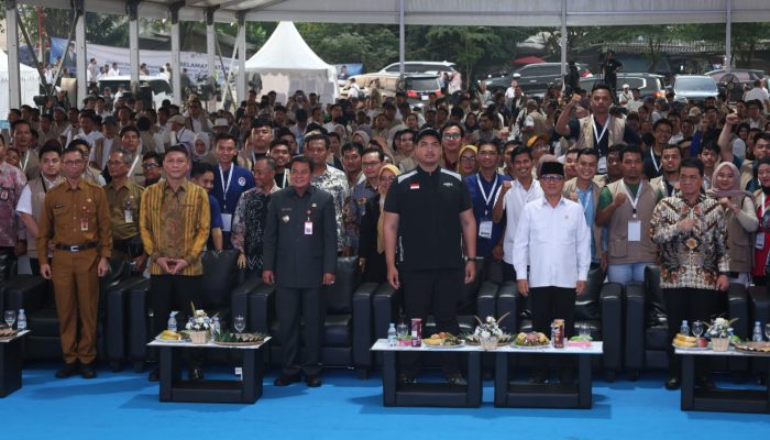 Bupati Tangerang Hadiri Apel Pemuda Pelopor Bersama Menpora dan Mentri Desa di Pagedangan