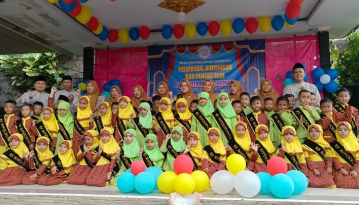 Mengimplementasikan Pelajaran di Madrasah, YPI Miftachunnur Kota Serang Gelar Ikhtifalan dan Pentas Seni