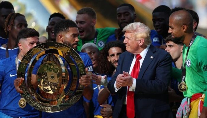 Chelsea Juara Piala Dunia Antarklub 2025, Tapi Trofi Aslinya Ada di Ruang Oval Donald Trump