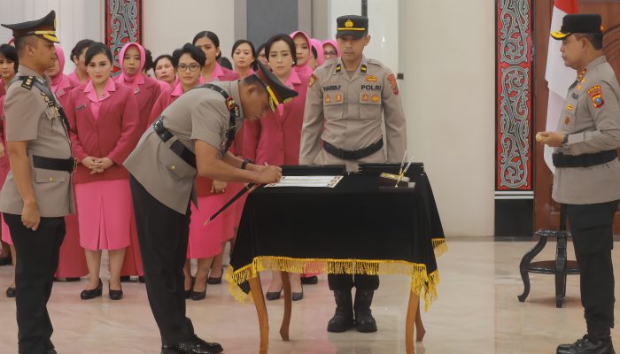 Kapolda Sumut Serah Terima Jabatan Kapolres Tanjung Balai