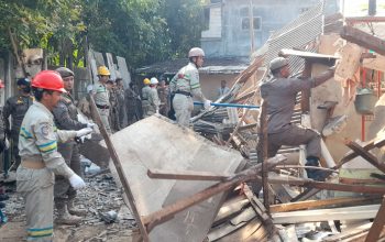 Pol PP Tangsel Bongkar Bangunan Diduga Tempat Prostitusi, Pemilik Lolos dari Jerat Perda Tibum