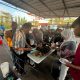 Program Jumat Berkah, UPTD Samsat Serang Bagikan Makanan dan Minuman Gratis Bagi Wajib Pajak