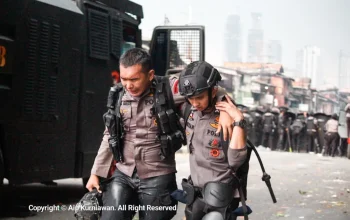 AIP KURNIAWAN DEMO DPR (8)