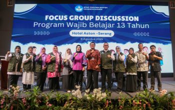 Bunda PAUD Provinsi Banten Tinawati Andra Soni: PAUD Pondasi Pembentukan Karakter dan Kemampuan Dasar Anak