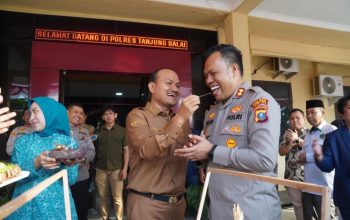 Forkopimda Tanjungbalai Rayakan Ulang Tahun Kapolres Bersama Wali Kota