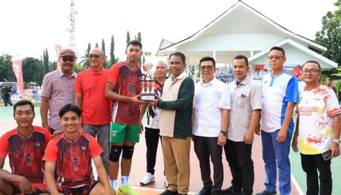 Bupati Sergai Tutup Tirnen Voli U-20 di Dolok Masihul