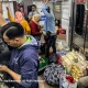 FOTO: Roda KRL Pertama untuk Pedagang Rangkasbtung-Tanah Abang