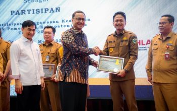 Penghargaan Kearsipan, Wagub Banten A Dimyati Natakusumah: Arsip Penting Untuk Dikelola Dengan Baik