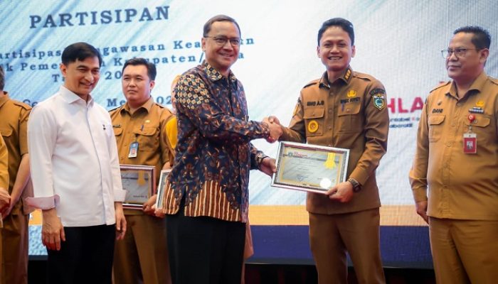 Penghargaan Kearsipan, Wagub Banten A Dimyati Natakusumah: Arsip Penting Untuk Dikelola Dengan Baik