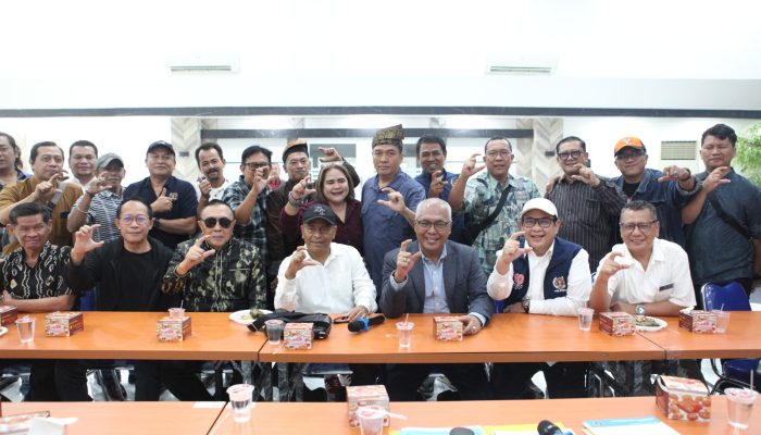 Duet Akhmad Munir & Atal Depari Resmi Daftar Caketum dan Calon Ketua DK PWI Pusat 2025-2030