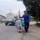 Pedagang Bakso Asal Cirebon Nekat Jalan Kaki ke Makkah Bersama Balita