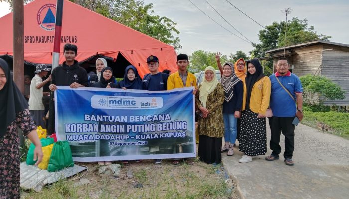 MDMC Kapuas Bantu Korban Angin Puting Beliung di Muara Dadahup