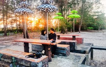 Cari Tempat Wisata Nyaman Seolah Berasa di Bali? Pantai Cemara Kembar Pilihan yang Tepat!