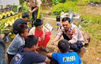 Sat Binmas Polres Banjar Edukasi Kalangan Pelajar Santri