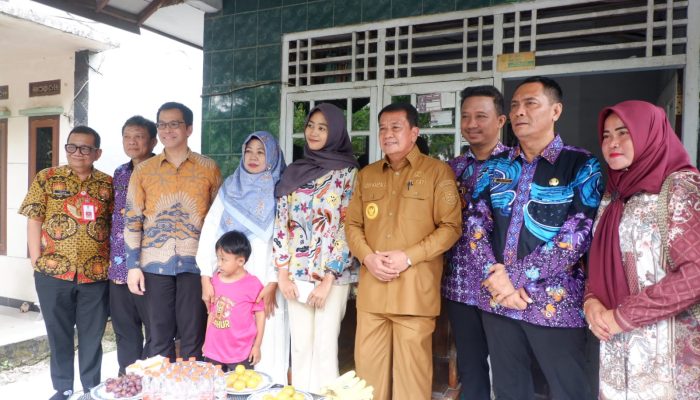 Bupati Tangerang Kunjungi Penerima Beasiswa Swis German University