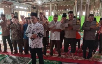 Turut Berduka Cita, Polres Tanjungbalai Gelar Shalat Ghaib