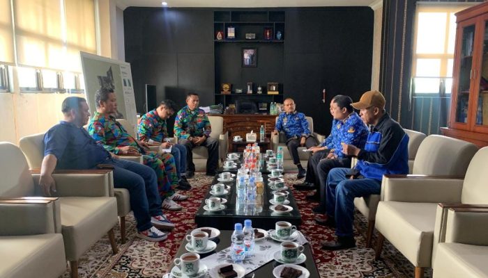 Wali Kota Tanjungbalai Terima Audiensi Aliansi Serikat Buruh