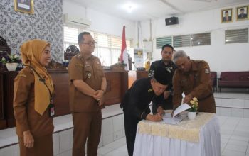 Wakil Walikota Tanjungbalai Hadiri Rapat Paripurna DPRD