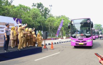 Bus Layanan Angkutan Sekolah Gratis di Kab Tangerang Ditambah