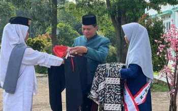 Peringati Hari Santri Nasional 2025, KH Tairman Elon: Santri Harus Mandiri dan Jadi Cendekia Bangsa