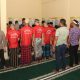 Kapolresta Tangerang Shalat Berjamaah Bareng Tahanan