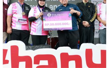 Didampingi Kepala Bapenda, Intan Lepas Peserta Tangkab Fun Run