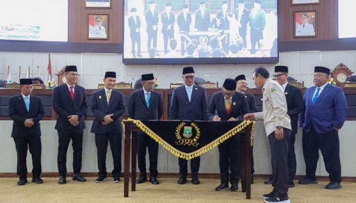 KUA-PPAS TA 2026 Disepakati, Gubernur Andra Soni Ajak Kawal Pembangunan Banten