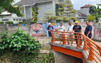 Reses di Taman Permata I Bintaro, Ketua Komisi IV DPRD Tangsel Serap Aspirasi Warga Soal Banjir Kali Cibenda