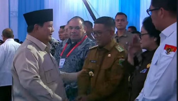 Gubernur Andra Soni Hadiri Peresmian Pabrik Petrokimia Terbesar di Asia Tenggara