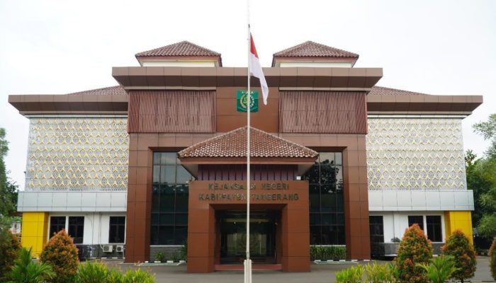 Kepala Kejaksaan Negeri Kabupaten Tangerang Dicopot